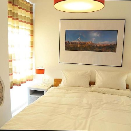 Pension Subirats Perello El Perello  Exterior photo