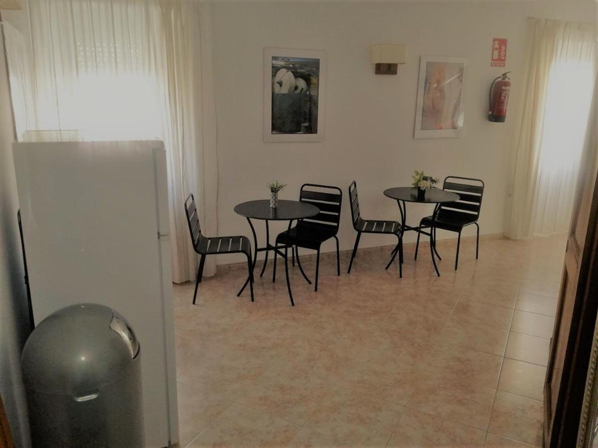 Pension Subirats Perello El Perello  Exterior photo